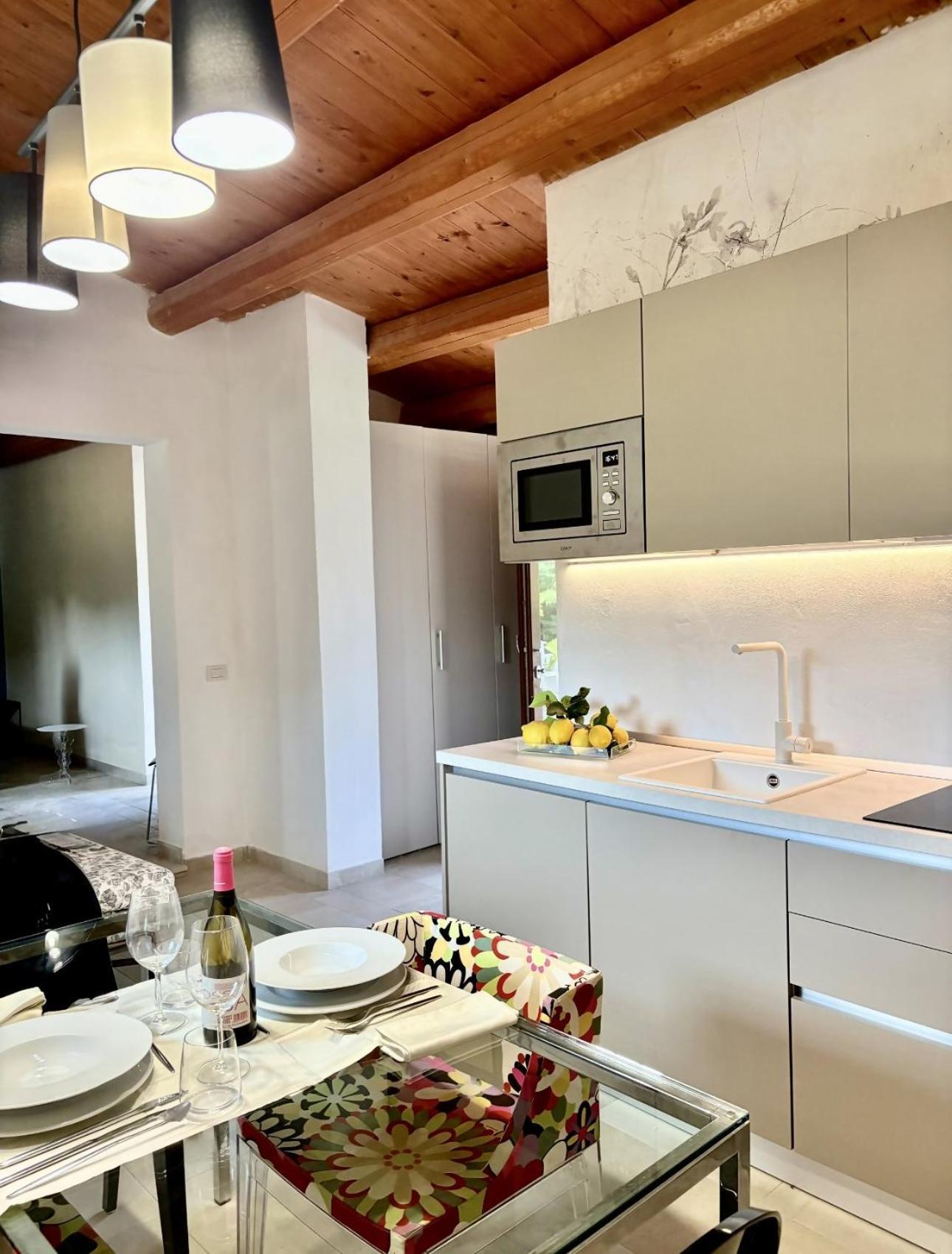 Torre Dantona Country Suites Поццалло Екстер'єр фото